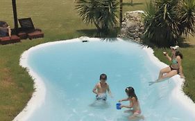 Complejo La Roca - Cabañas y Hospedaje